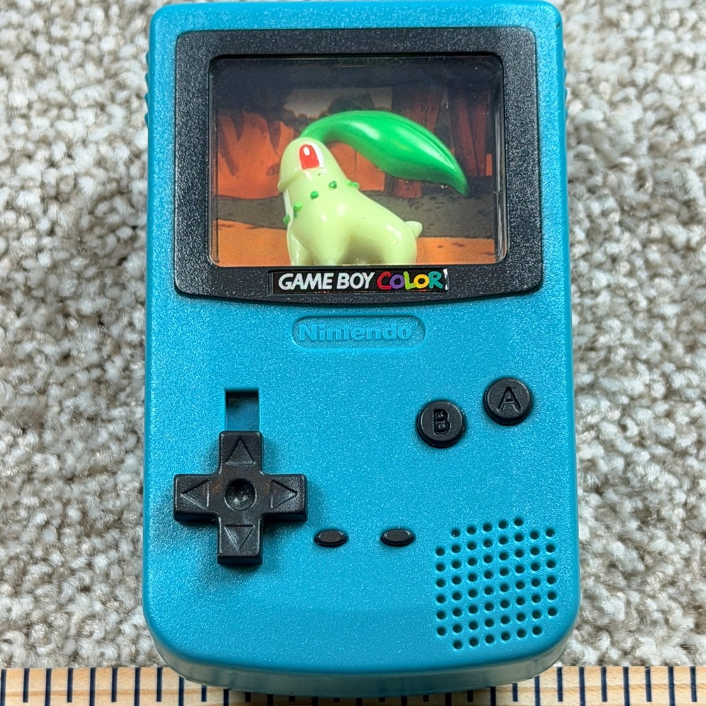 Vintage 2000 Nintendo Pokemon Game Boy Color Chikorita Burger King Toy Teal Case